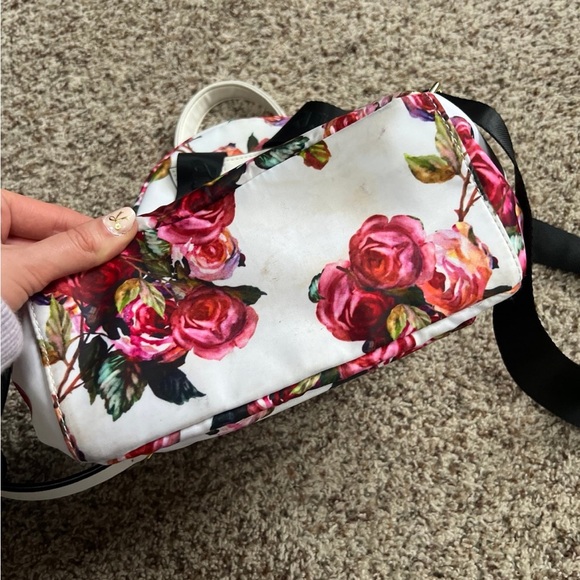 Juicy Couture Floral Mini Backpack White Pink Roses Gold Hardware - Picture 10 of 12